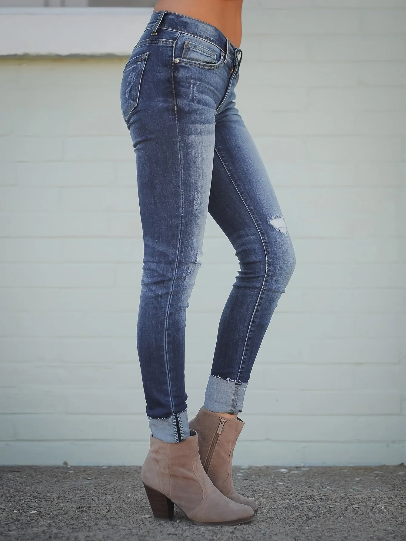 Womens Ripped Skinny Jeans  Distressed Stretchy and Stylish